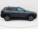 Used 2019 Jeep Cherokee Limited w/ Luxury Group image 2