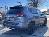Used 2018 Nissan Rogue SV image 5