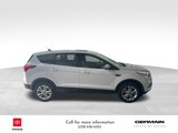 Used 2019 Ford Escape SE image 2