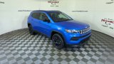 Used 2022 Jeep Compass Latitude image 2