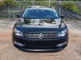 Used 2014 Volkswagen Passat TDI SEL Premium image 3