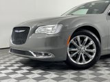 Used 2018 Chrysler 300 Touring w/ Driver Convenience Group image 5
