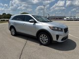 Used 2019 Kia Sorento LX image 4