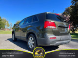 Used 2011 Kia Sorento LX image 3
