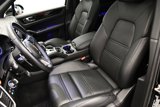 Certified 2023 Porsche Cayenne Platinum Edition image 5