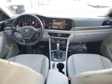 Used 2019 Volkswagen Jetta SEL Premium image 3