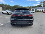 Used 2022 Porsche Macan w/ Premium Package Plus image 6