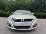 Used 2010 Volkswagen CC Luxury image 3