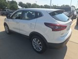 Used 2022 Nissan Rogue Sport S image 4