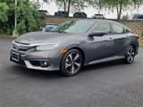 Used 2018 Honda Civic Touring image 3