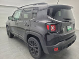 Used 2016 Jeep Renegade Latitude image 5