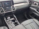Used 2021 Kia Sorento S image 5