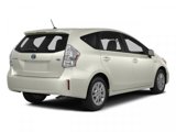 Used 2014 Toyota Prius V Two image 2