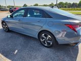 Used 2023 Hyundai Elantra Limited image 4