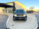 Used 2016 Jeep Renegade Limited image 2
