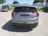 Used 2024 GMC Terrain SLT w/ Elevation Edition image 5