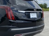 Certified 2021 Cadillac XT5 Premium Luxury w/ LPO, Floor Liner Package image 3