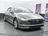 Used 2022 Hyundai Sonata SE image 2