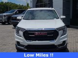 Certified 2024 GMC Terrain SLE w/ Driver Convenience Package image 2