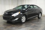 Used 2015 Hyundai Sonata Hybrid image 2