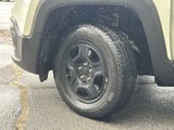 Used 2018 Jeep Renegade Sport w/ Power & Air Group image 4