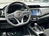 Used 2021 Nissan Kicks SR image 2