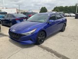 Used 2023 Hyundai Elantra SEL w/ Cargo Package image 3