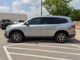 Used 2020 Honda Pilot Touring image 3