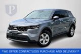 Used 2023 Kia Sorento LX image 2