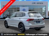 Certified 2024 Volkswagen Tiguan SE R-Line image 4