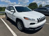 Used 2018 Jeep Cherokee Limited image 2