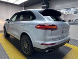 Used 2018 Porsche Cayenne Platinum Edition image 4