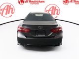 Used 2018 Toyota Camry SE image 4