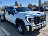 Used 2024 GMC Sierra 3500 Pro w/ Convenience Package image 4
