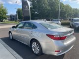 Used 2013 Lexus ES 300h image 6