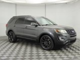 Used 2017 Ford Explorer XLT w/ Equipment Group 202A image 3