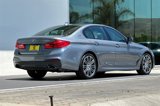 Used 2019 BMW 530e w/ M Sport Package image 3