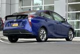Used 2017 Toyota Prius Three image 4