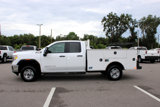 Used 2023 GMC Sierra 2500 Pro w/ Convenience Package image 3