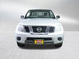 Used 2015 Nissan Frontier SV image 2