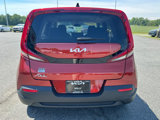 Used 2022 Kia Soul LX image 4