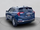 Used 2024 GMC Terrain SLT image 4
