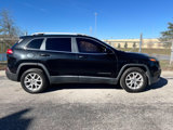 Used 2016 Jeep Cherokee Latitude w/ Comfort/Convenience Group image 5