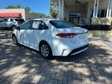 Used 2022 Toyota Corolla LE image 3