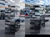 Used 2023 Nissan Rogue SV image 5