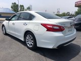Used 2016 Nissan Altima 2.5 S w/ Power Driver Seat Package image 3