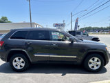 Used 2011 Jeep Grand Cherokee Laredo image 4