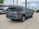 Used 2019 GMC Yukon XL SLT image 3