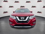 Used 2017 Nissan Rogue SL image 2