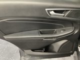 Used 2021 Ford Edge Titanium image 5